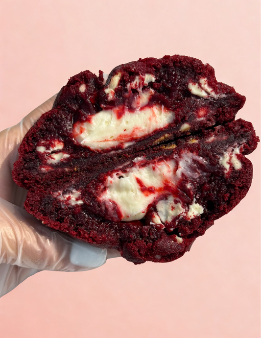 Red Velvet Cheesecake